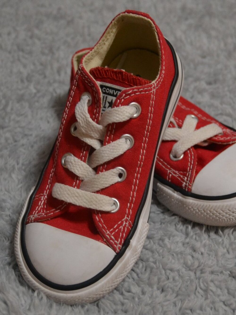 Converse Low Top